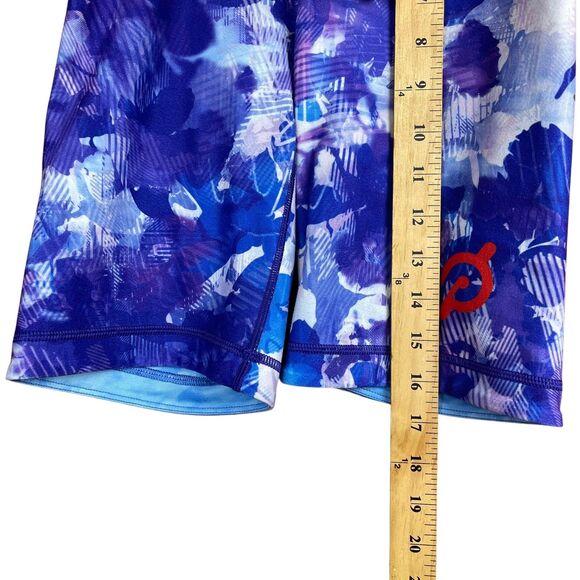 Peloton Wear It To Heart Set Womens Small Blue Purple Biker Shorts Sports Bra - Picture 9 of 13